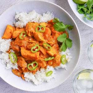 Devilled Sri Lankan chicken with stir-fried chicken pieces coated in a spicy, tangy chilli sauce with peppers and onions.