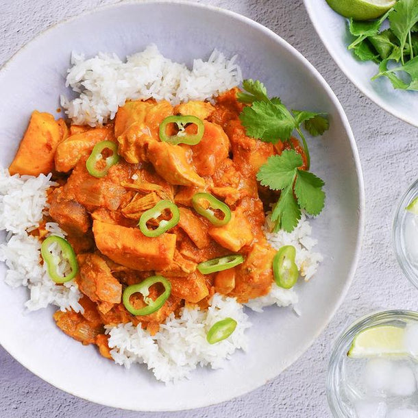 Devilled Sri Lankan chicken with stir-fried chicken pieces coated in a spicy, tangy chilli sauce with peppers and onions.