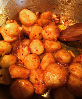 Chilli and honey glazed potatoes